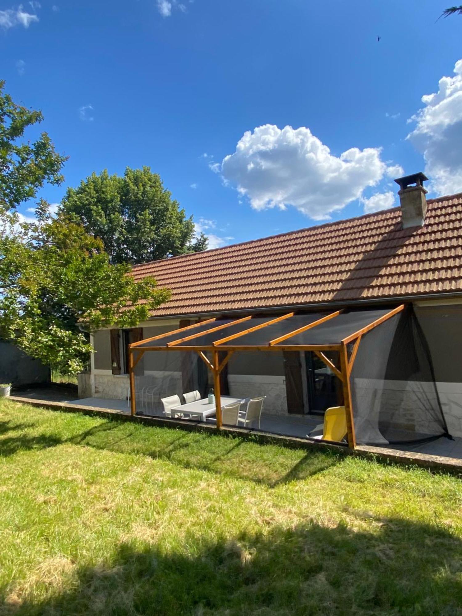 Au Lilas Rose Maison Entre Campagne Et Village Бельве Екстер'єр фото